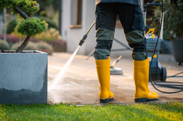 Why Choose Our Certified Pressure Washing Experts for Your Project Needs in Kingstowne, VA?